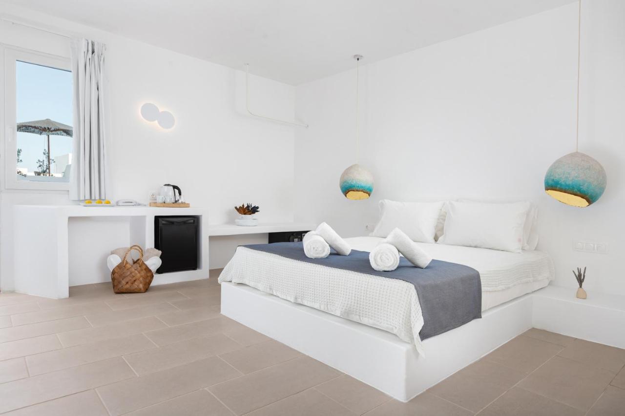 Voca Hotel & Suites Kamari  Bagian luar foto