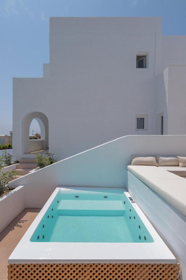 Voca Hotel & Suites Kamari  Bagian luar foto